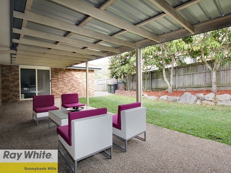 61 Lancaster Circuit, Stretton QLD 4116