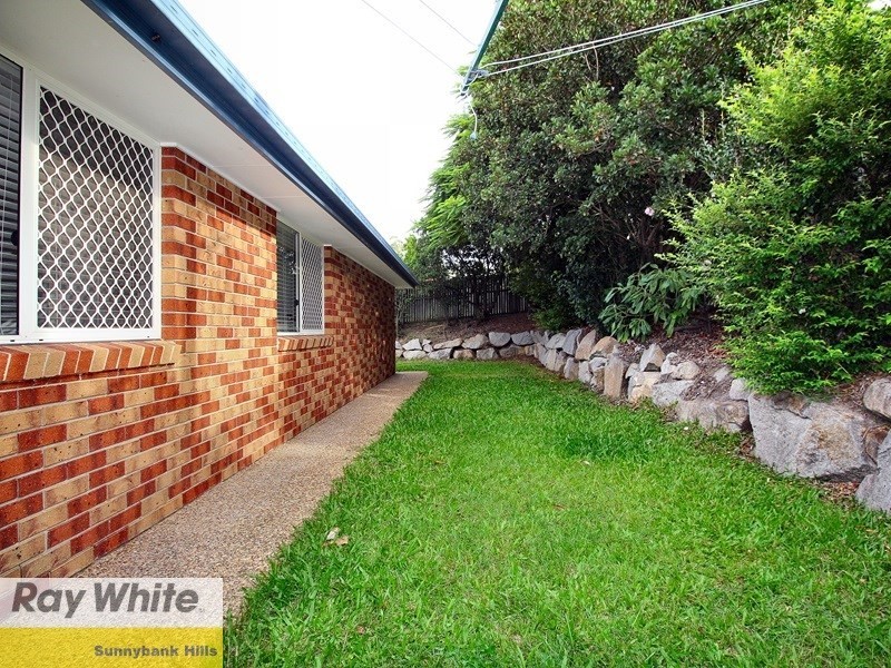 61 Lancaster Circuit, Stretton QLD 4116