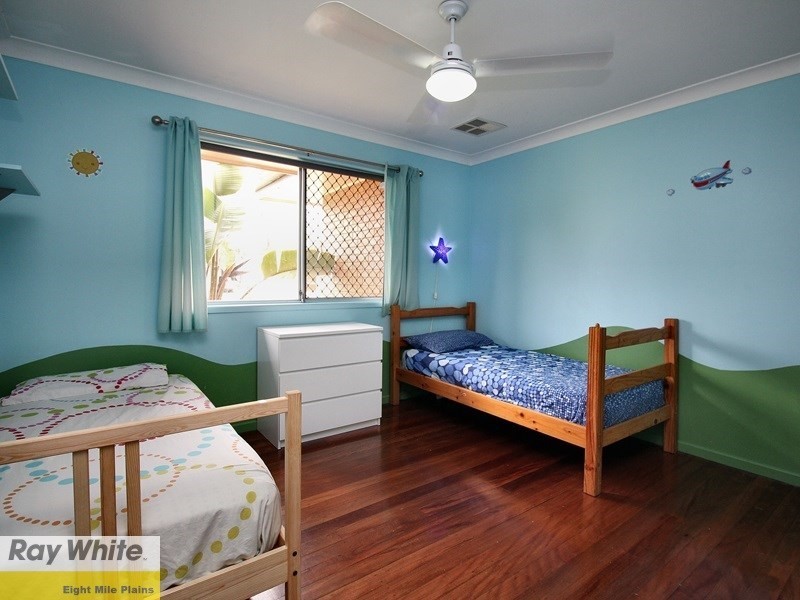 8 Packman Avenue, Rochedale South QLD 4123