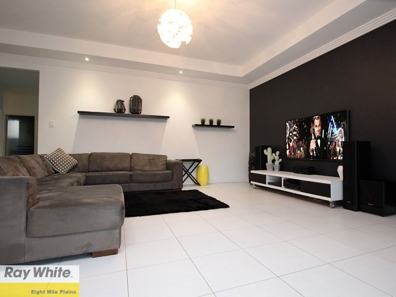 19 Edwin Street, Kuraby QLD 4112