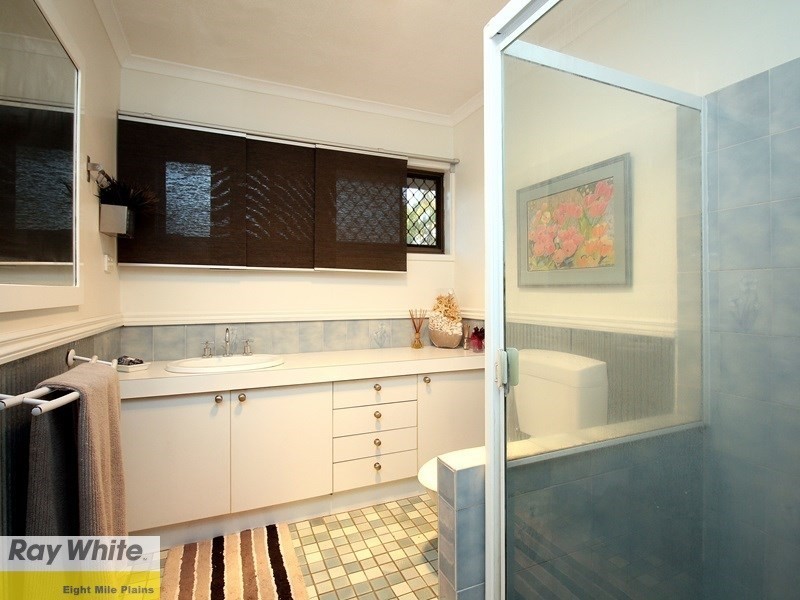 10 Saville Street, Eight Mile Plains QLD 4113