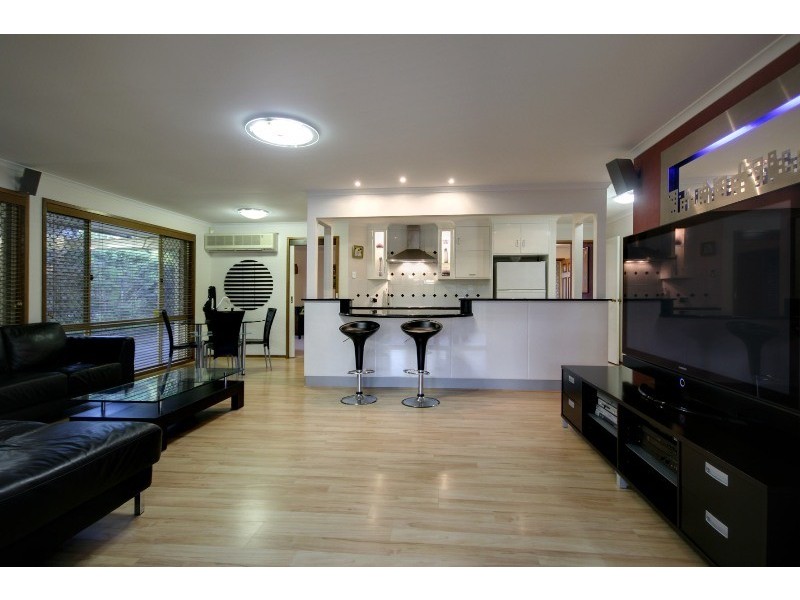 10 Suttor Court, Runcorn QLD 4113