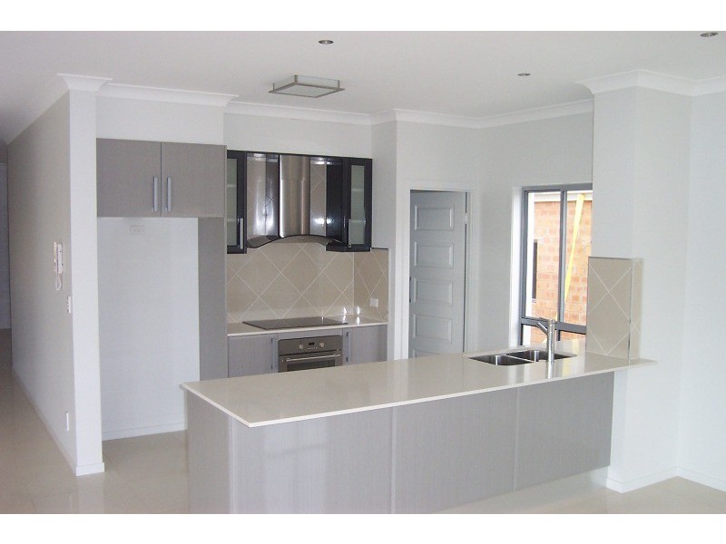 37 Settler Street, Eight Mile Plains QLD 4113