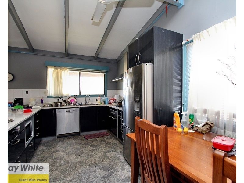 23 Mabel Street, Oxley QLD 4075