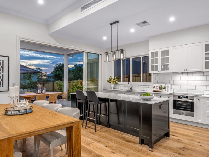 7A Wills Street, Coorparoo QLD 4151