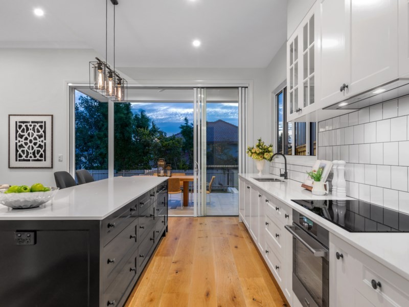 7A Wills Street, Coorparoo QLD 4151