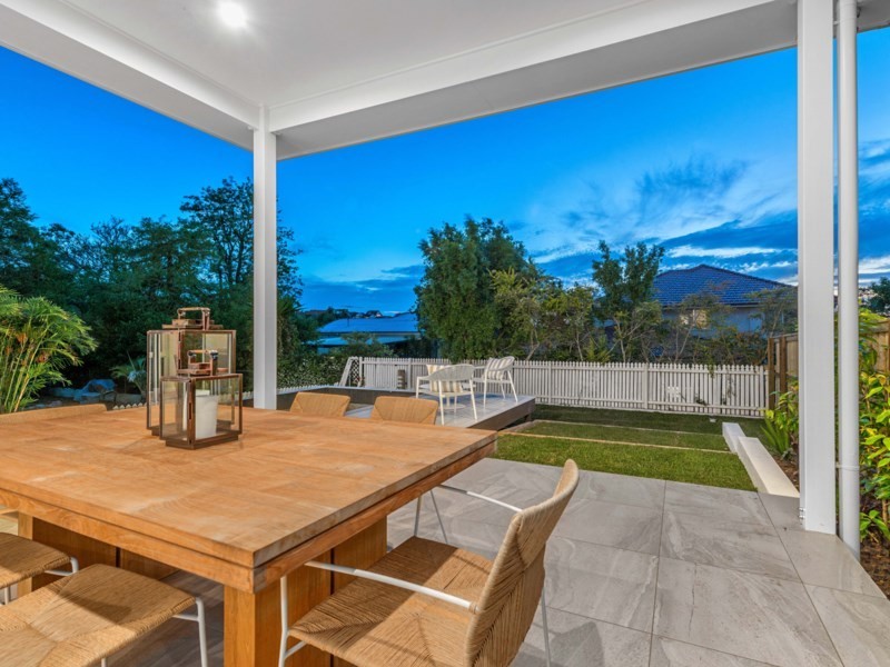 7A Wills Street, Coorparoo QLD 4151