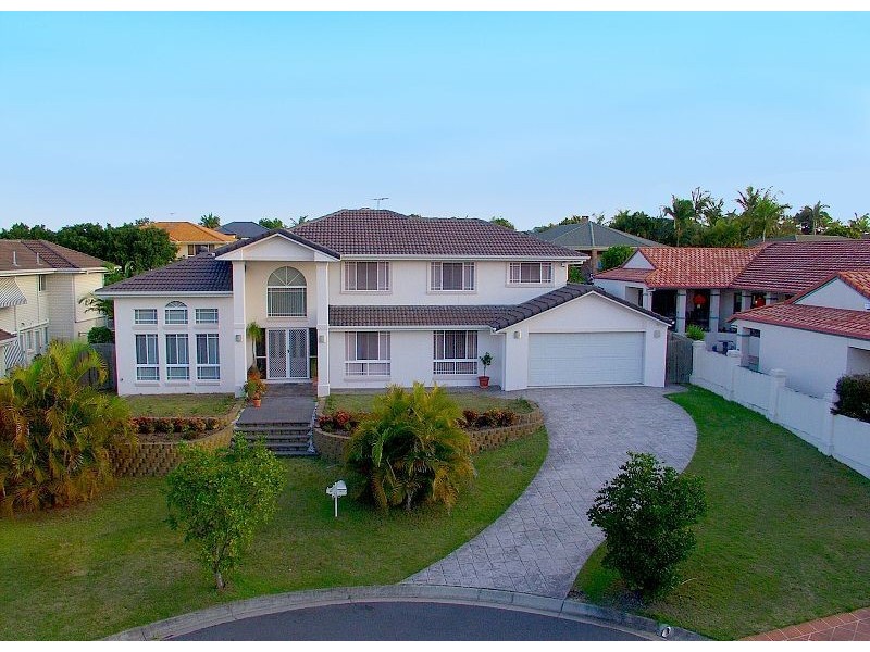 18 Poets Place, Parkinson QLD 4115