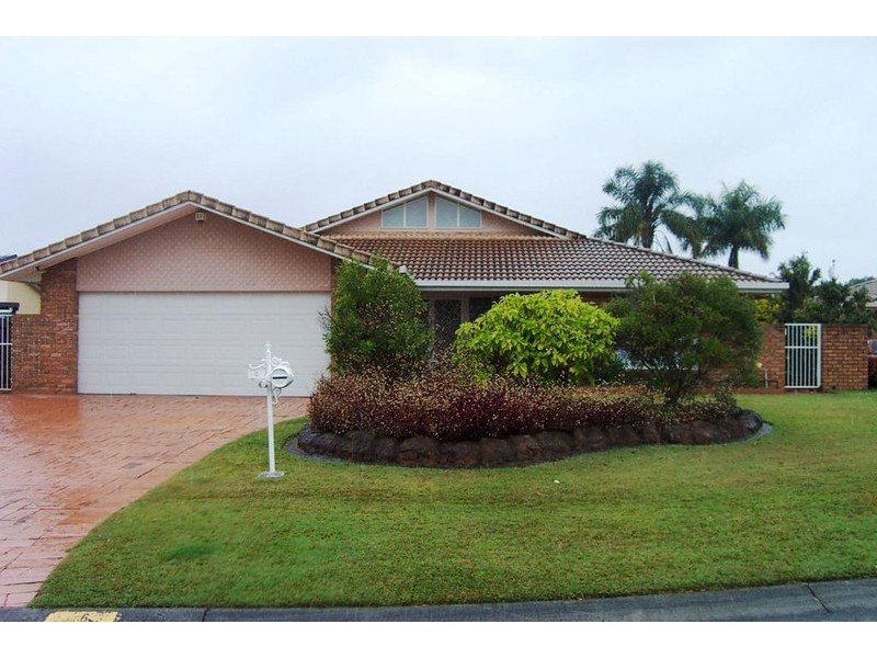 6 Putter Place, Arundel QLD 4214