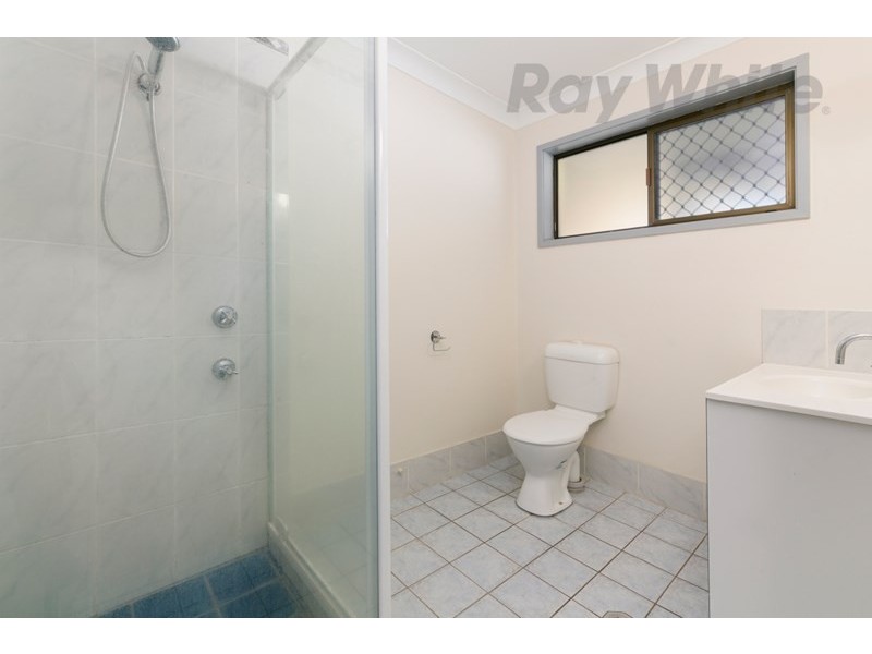 10 Centaurus Crescent, Regents Park QLD 4118
