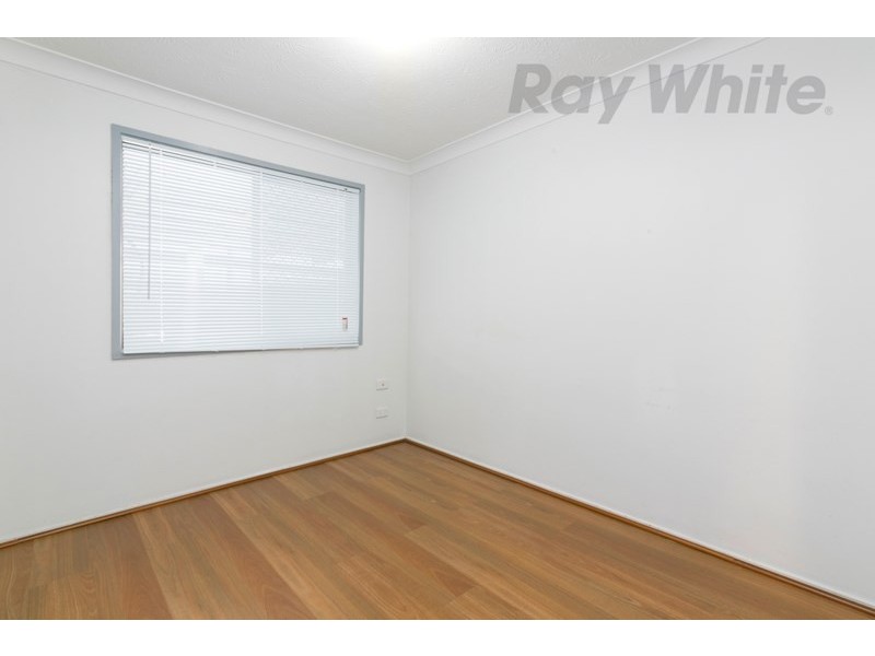 10 Centaurus Crescent, Regents Park QLD 4118