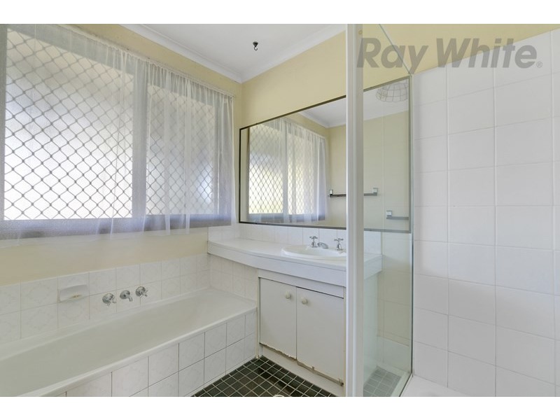 124 Warrigal Road, Runcorn QLD 4113