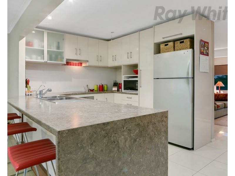 15 Kandanga Street, Eight Mile Plains QLD 4113