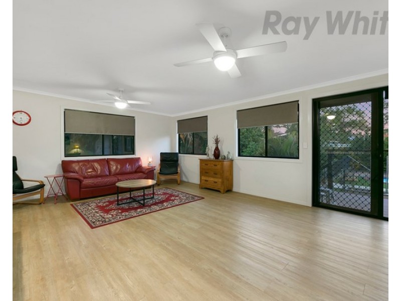 15 Kandanga Street, Eight Mile Plains QLD 4113