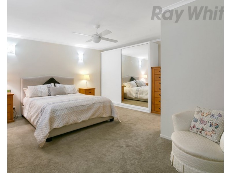 15 Kandanga Street, Eight Mile Plains QLD 4113