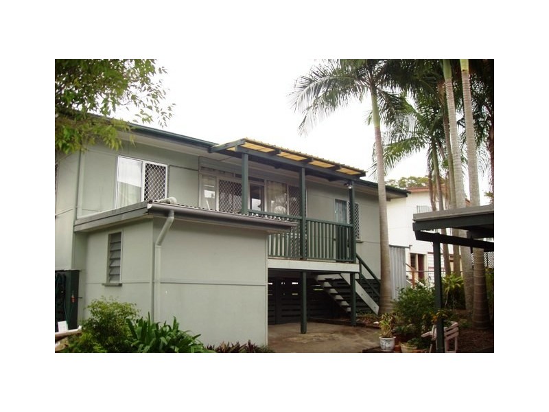 11 Lowndes Street, Salisbury QLD 4107