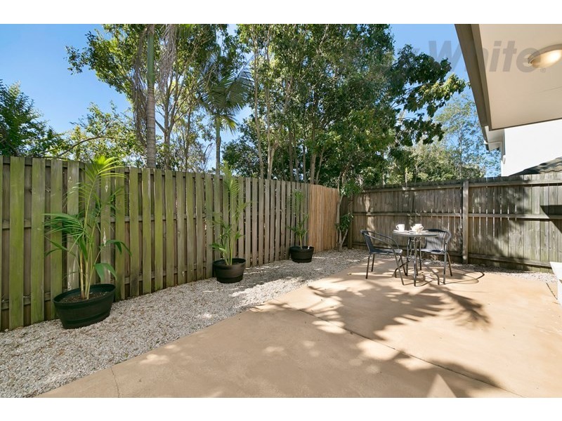 20/16 Violet Close, Eight Mile Plains QLD 4113