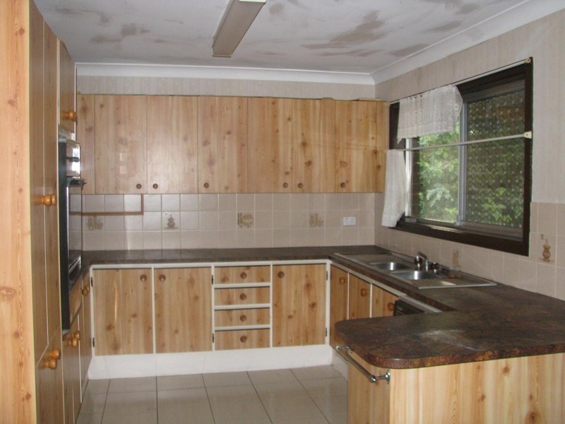 3 GREENLEAF Street, Sunnybank Hills QLD 4109