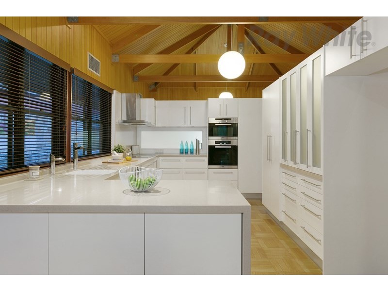 24 Dance Crescent, Eight Mile Plains QLD 4113