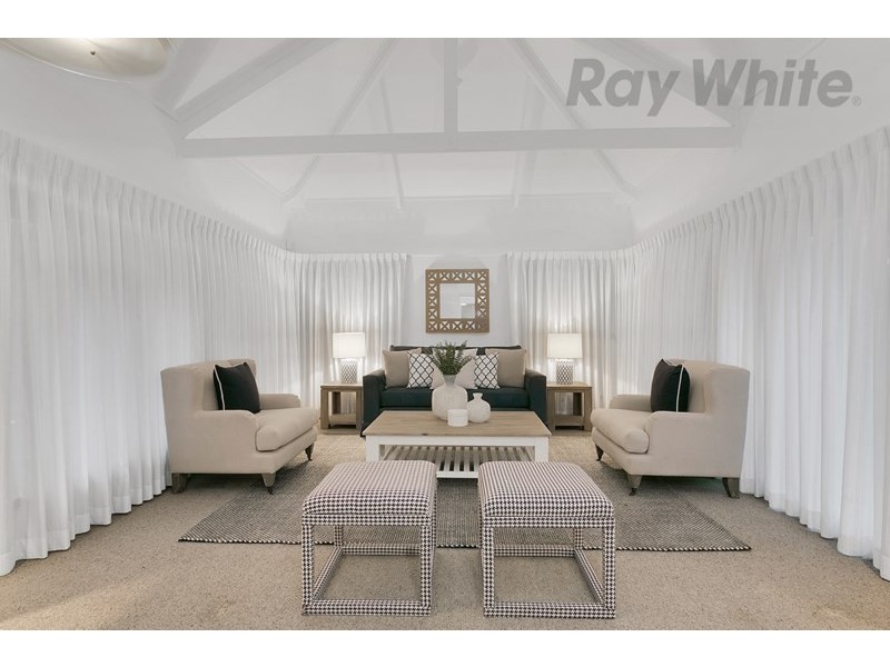 24 Dance Crescent, Eight Mile Plains QLD 4113