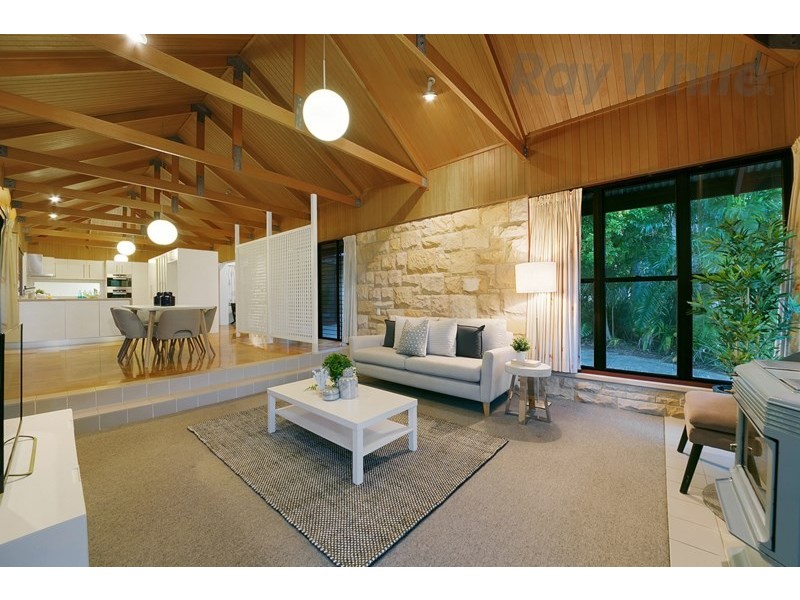 24 Dance Crescent, Eight Mile Plains QLD 4113