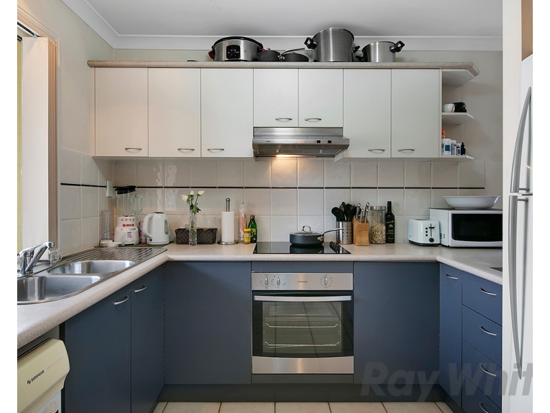 4/25 Buckingham Place, Eight Mile Plains QLD 4113