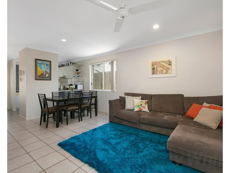 4/25 Buckingham Place, Eight Mile Plains QLD 4113