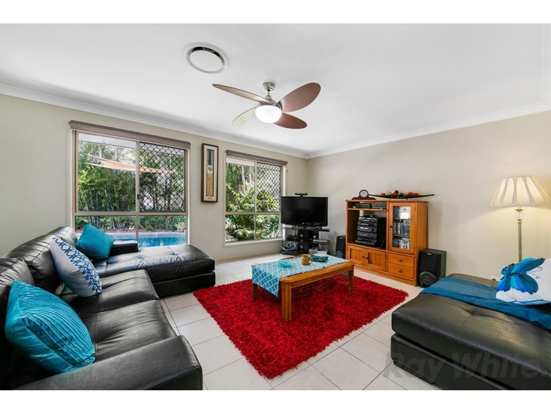 4 Bunya Court, Parkinson QLD 4115