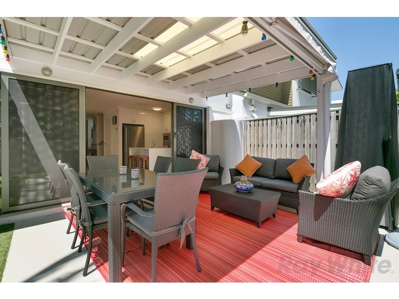 11/37 Slobodian Avenue, Eight Mile Plains QLD 4113