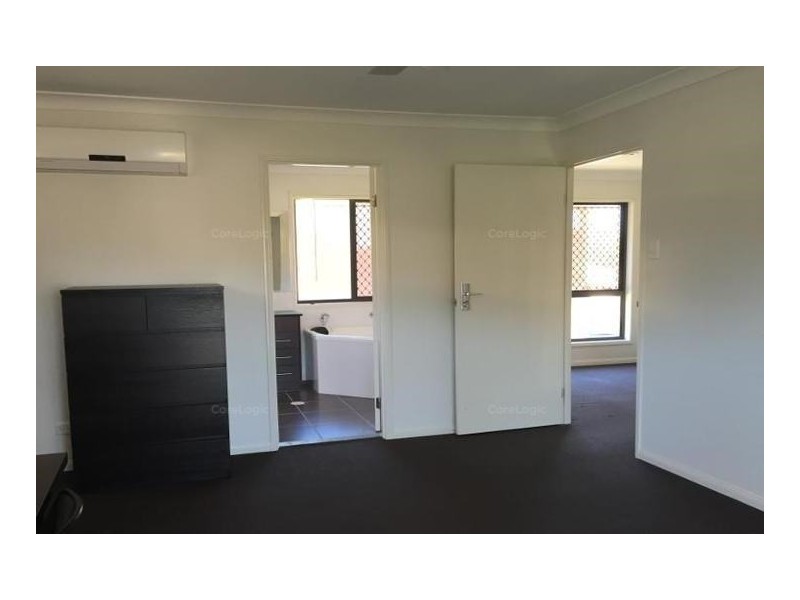 69 Breton Street, Sunnybank QLD 4109