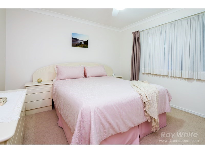 9 Nardie Street, Eight Mile Plains QLD 4113