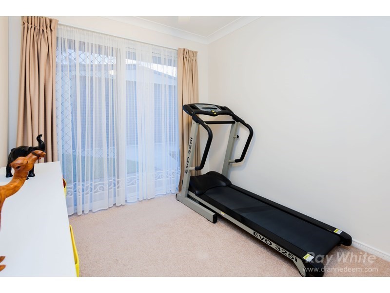 9 Nardie Street, Eight Mile Plains QLD 4113