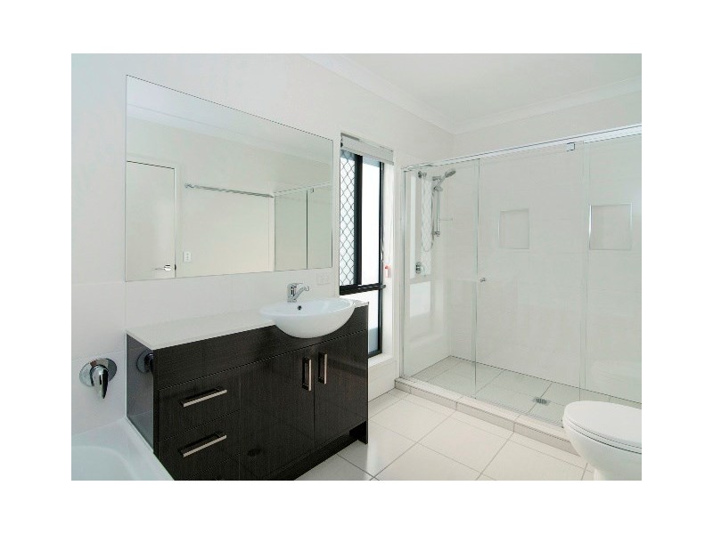25 Moorinya Circuit, Pimpama QLD 4209