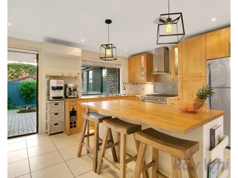 2 Woorabinda Street, Runcorn QLD 4113