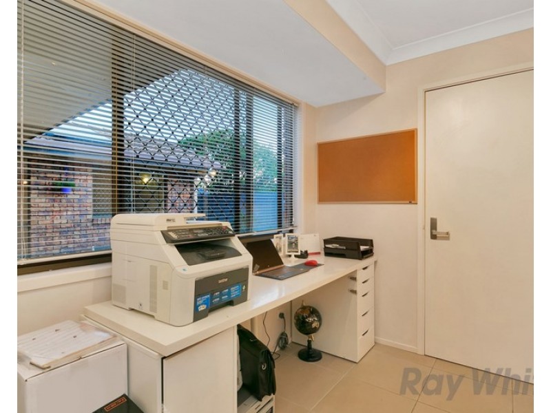 2 Woorabinda Street, Runcorn QLD 4113