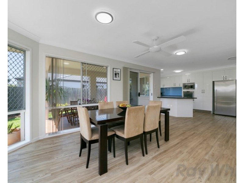 105 Bordeaux Street, Eight Mile Plains QLD 4113