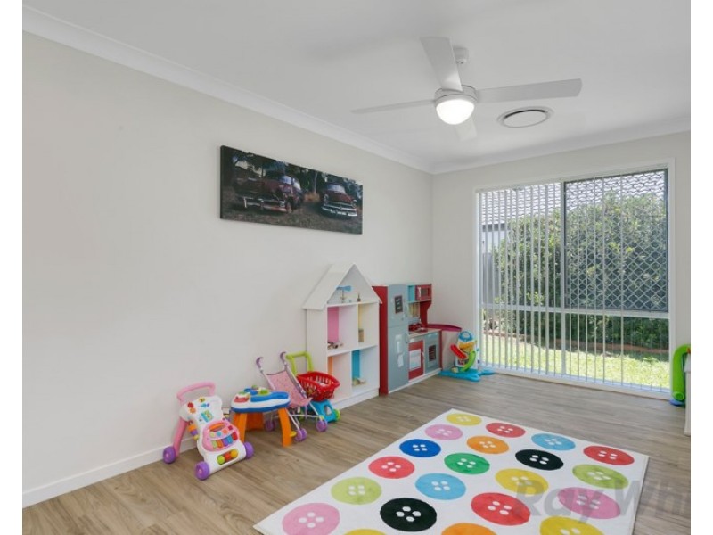 105 Bordeaux Street, Eight Mile Plains QLD 4113