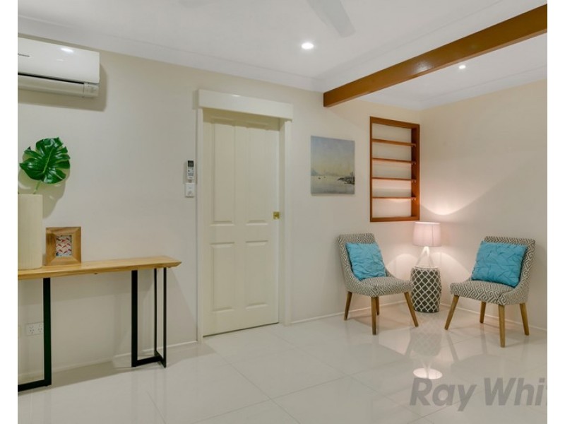 11 Gwandalan Street, Eight Mile Plains QLD 4113