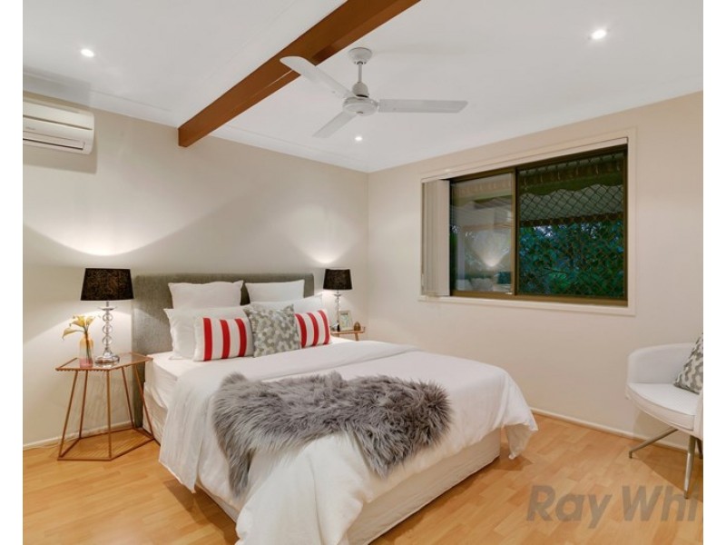 11 Gwandalan Street, Eight Mile Plains QLD 4113