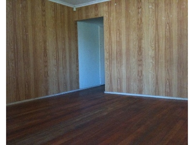 14 Bruce Road, Woodridge QLD 4114