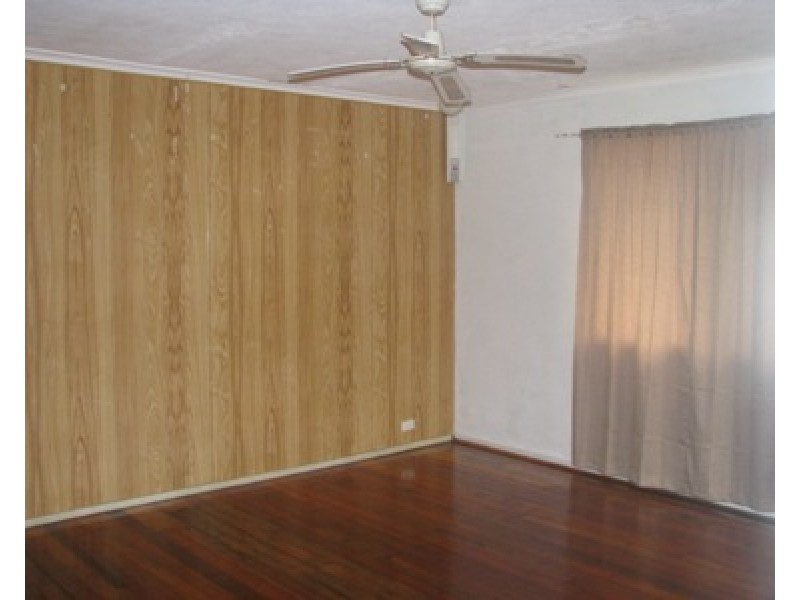 14 Bruce Road, Woodridge QLD 4114