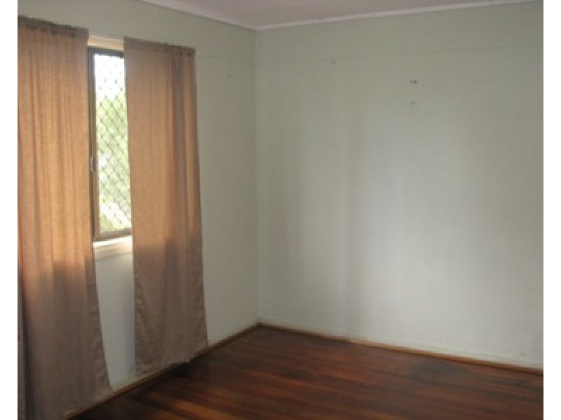 14 Bruce Road, Woodridge QLD 4114