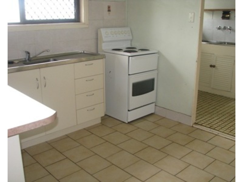 14 Bruce Road, Woodridge QLD 4114