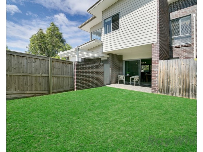 16A Southwalk Esplanade, Underwood QLD 4119
