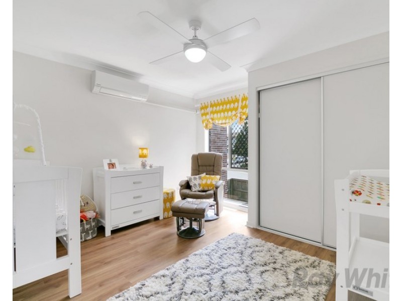 16A Southwalk Esplanade, Underwood QLD 4119