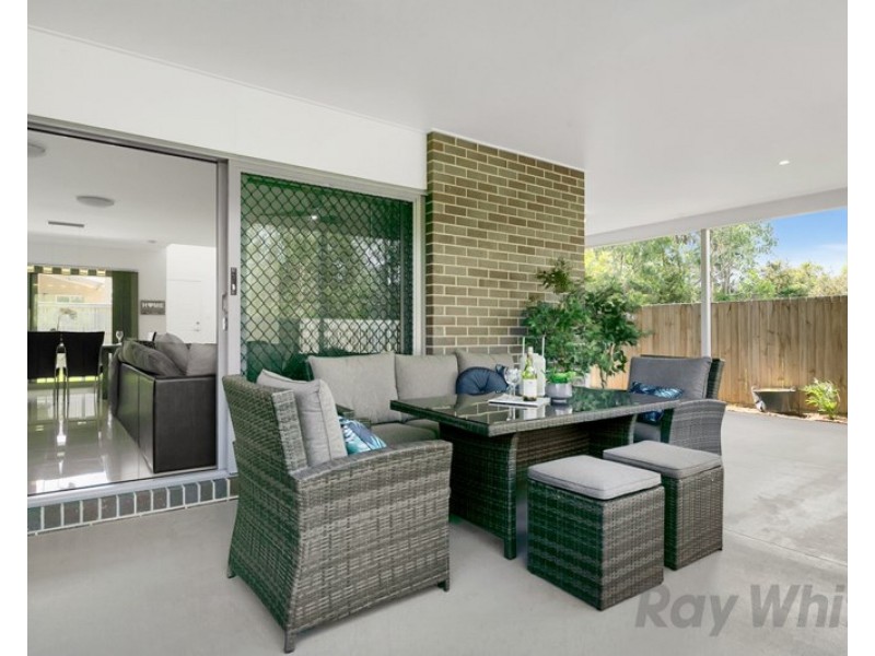 16A Southwalk Esplanade, Underwood QLD 4119