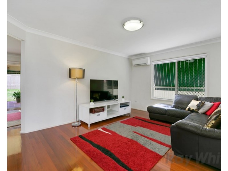 1 Bettina Street, Macgregor QLD 4109