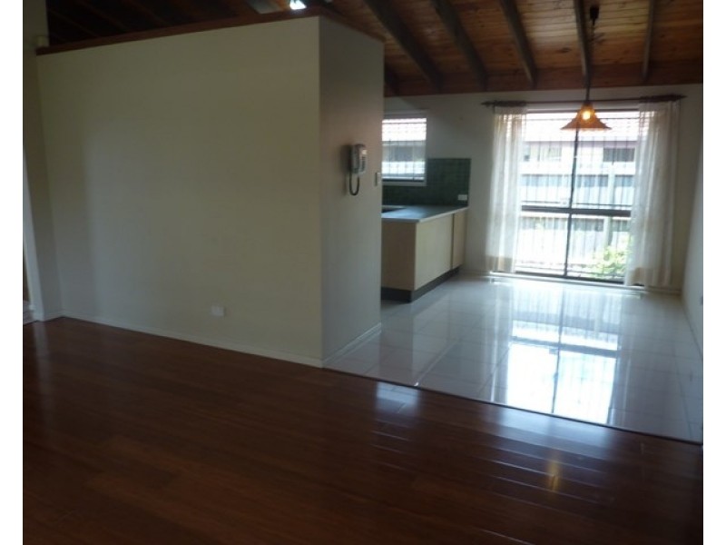 27 Dolomite Street, Runcorn QLD 4113