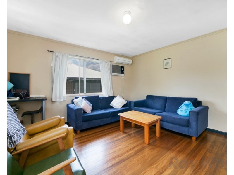 21 Dartmouth Street, Coopers Plains QLD 4108