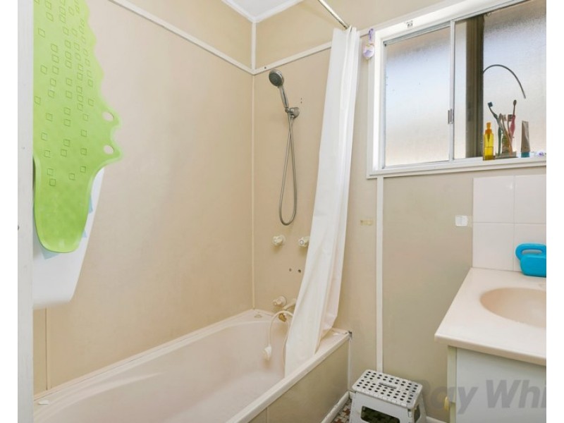 21 Dartmouth Street, Coopers Plains QLD 4108